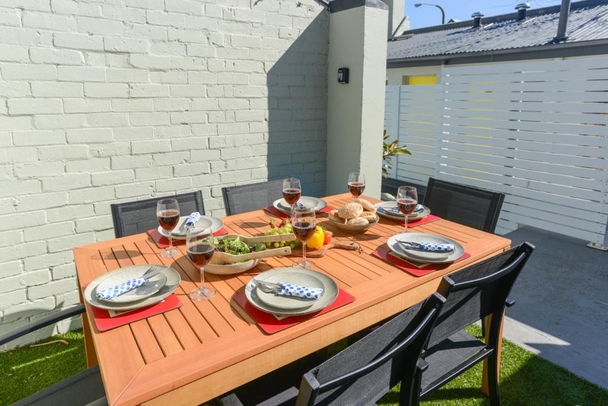 Studio 488 - Napier Holiday Apartment エクステリア 写真